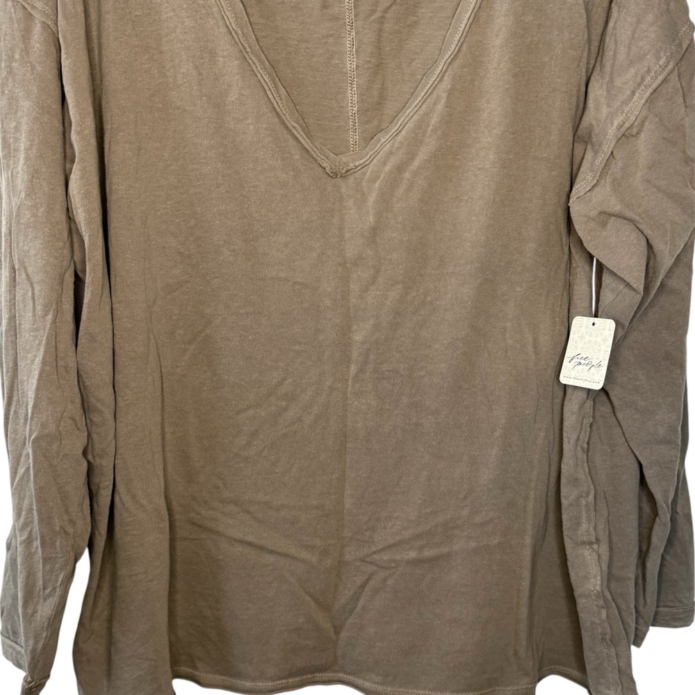 We The Free Nina V-Neck Long-Sleeve Tee NWT Size XL Fallen Rock Color Tan Brown - Picture 7 of 11